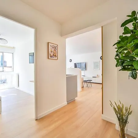 Apartment Tres Bel 8p Canal Saint Martin Paris